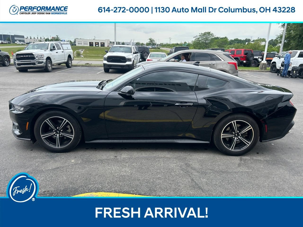 Used 2024 Ford Mustang Coupe RWD image 7