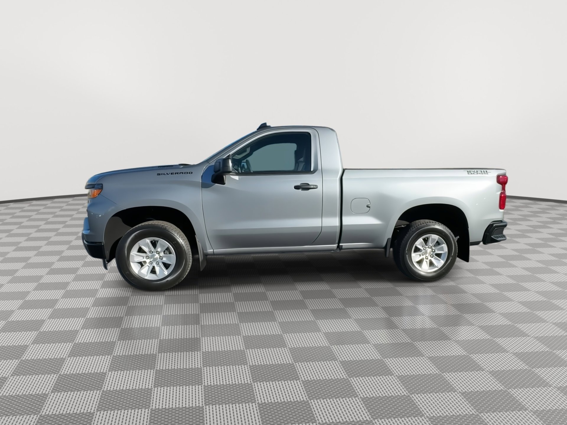 Used 2025 Chevrolet Silverado 1500 W/T w/ LPO, Dark Essentials Package image 5