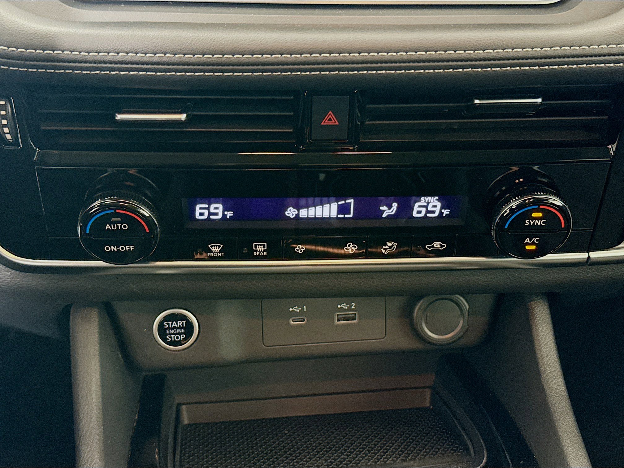 Used 2022 Nissan Rogue SV AWD/4WD image 16