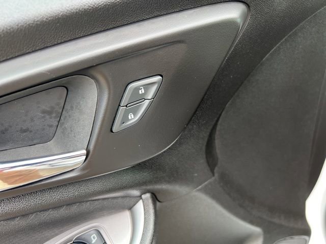 Used 2023 Chevrolet Malibu LT image 41