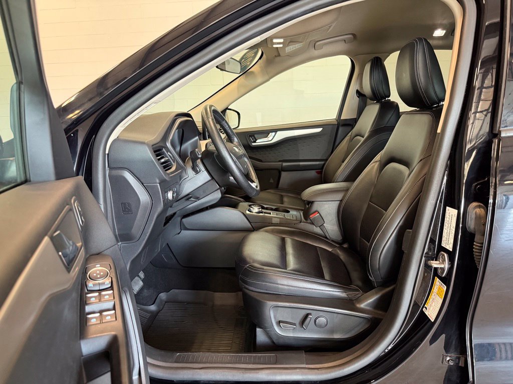 Used 2020 Ford Escape SEL AWD/4WD image 17
