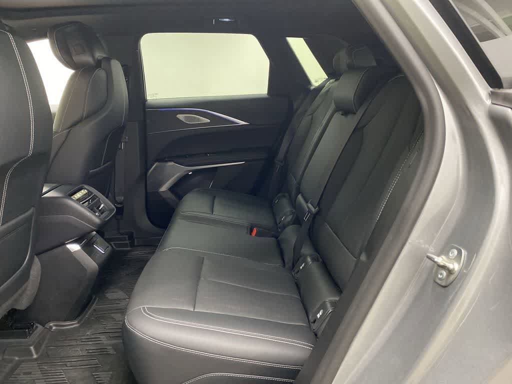 Certified 2024 Cadillac Lyriq Luxury w/ LPO, Floor Liner Package image 17