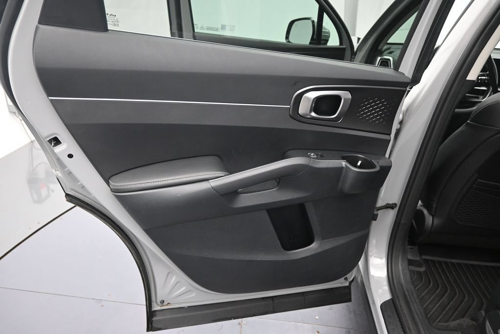Used 2026 Kia Sorento S AWD/4WD image 18