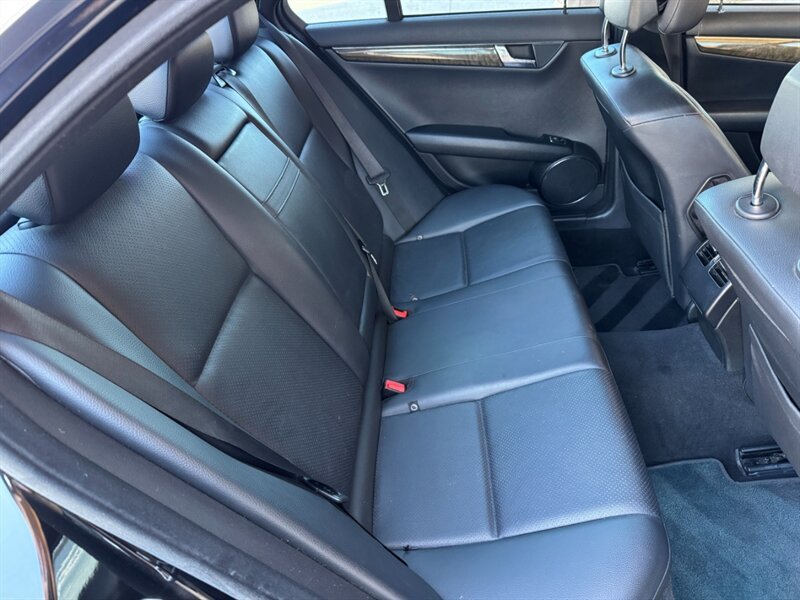 Used 2008 Mercedes-Benz C 350 Sport w/ Multimedia Pkg image 15