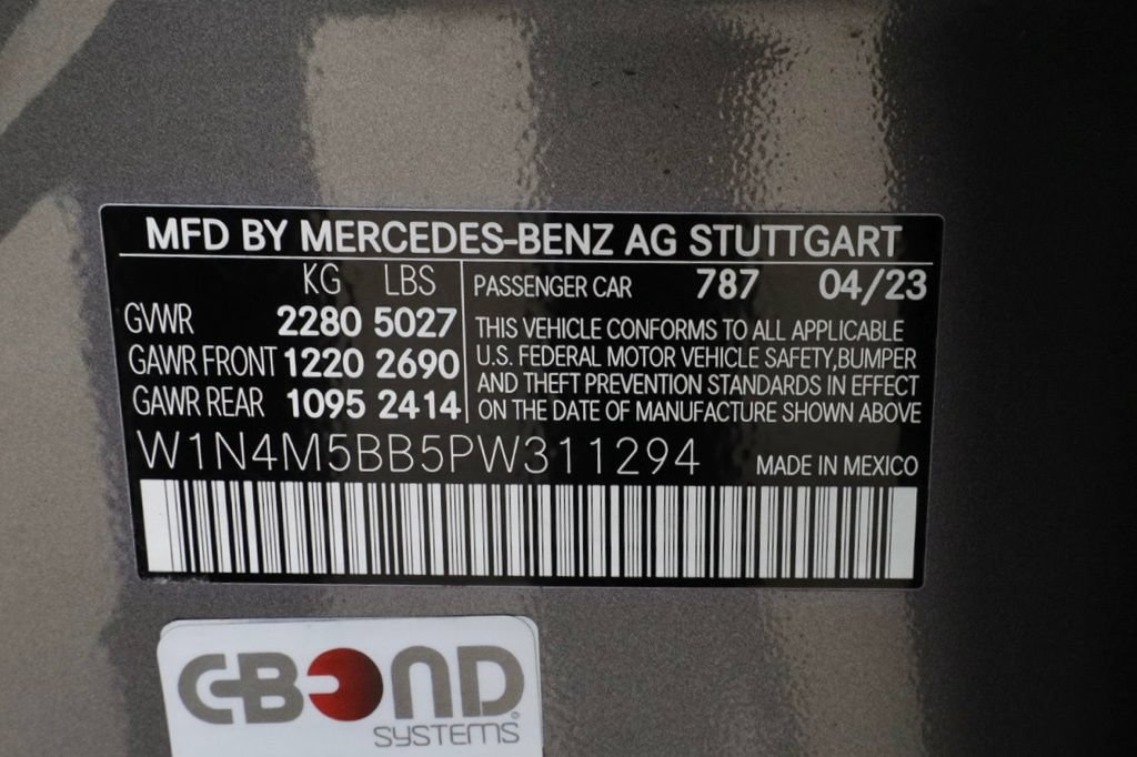 Certified 2023 Mercedes-Benz GLB 35 AMG 4MATIC image 33