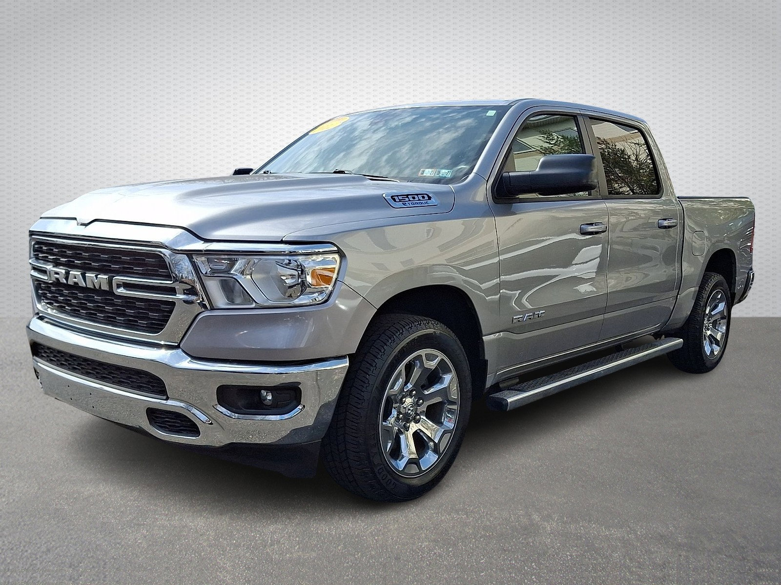 Certified 2022 RAM 1500 Big Horn AWD/4WD image 3