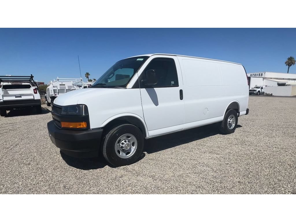 New 2026 Chevrolet Express 2500 w/ Driver Convenience Package RWD image 8