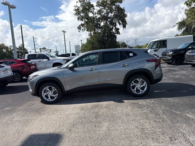New 2026 Chevrolet Trax LS w/ LS Convenience Package FWD image 5