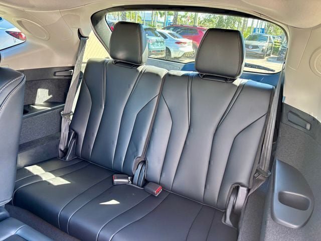 New 2026 Acura MDX w/ Technology Package FWD image 11