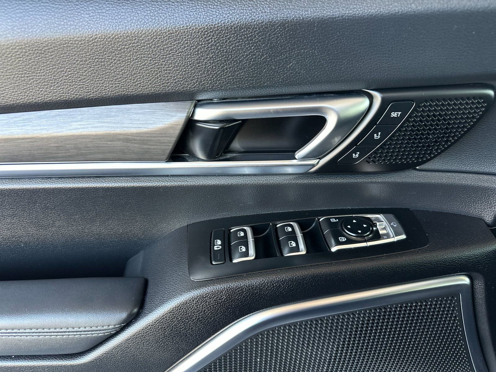 Certified 2023 Kia Telluride SX Prestige X-Line image 13