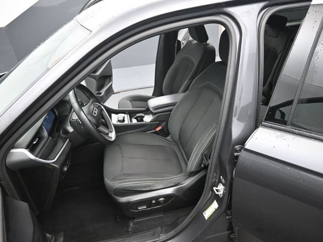 Used 2024 Jeep Grand Cherokee Laredo AWD/4WD image 11