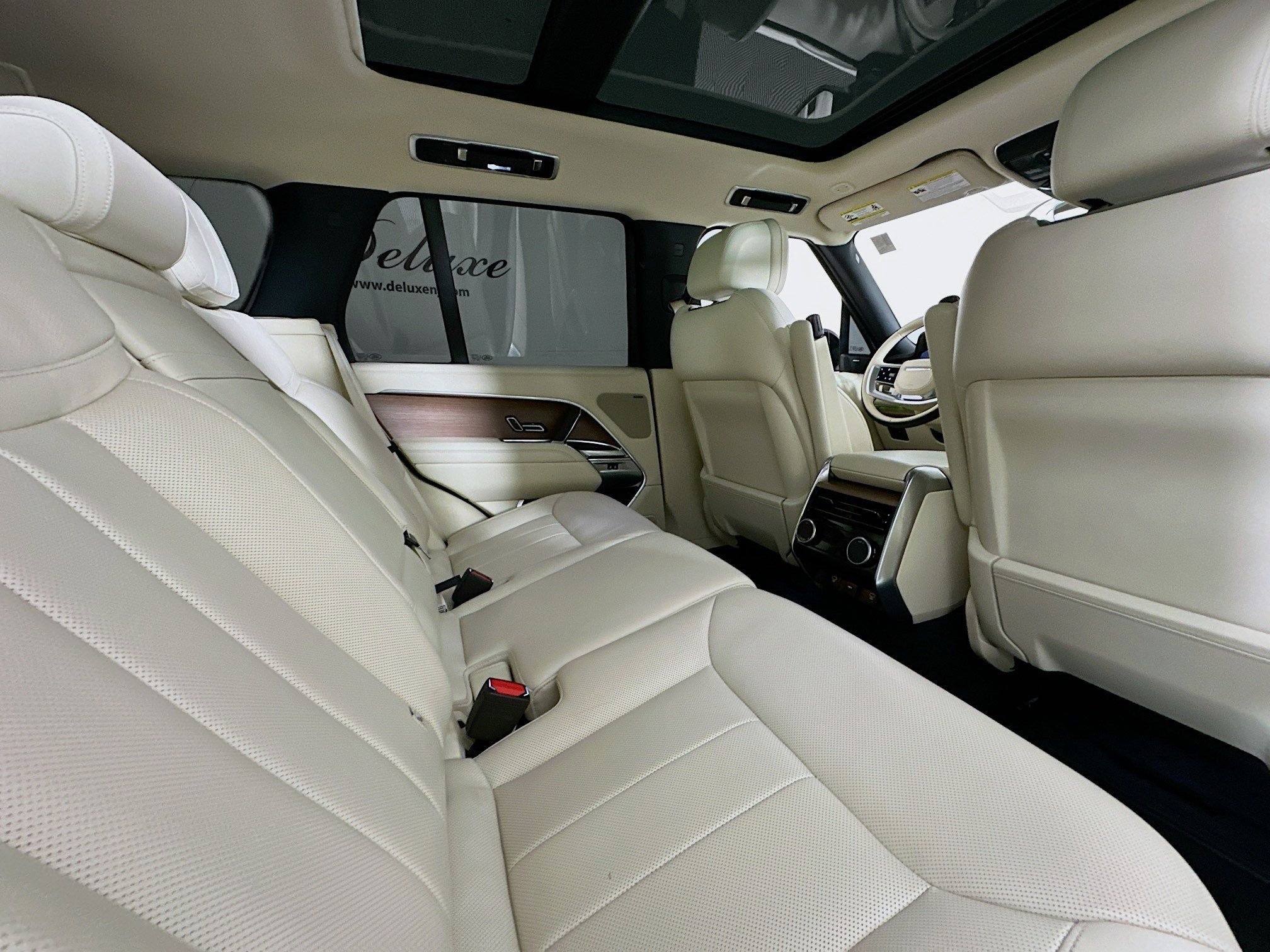 Used 2023 Land Rover Range Rover SE AWD/4WD image 28