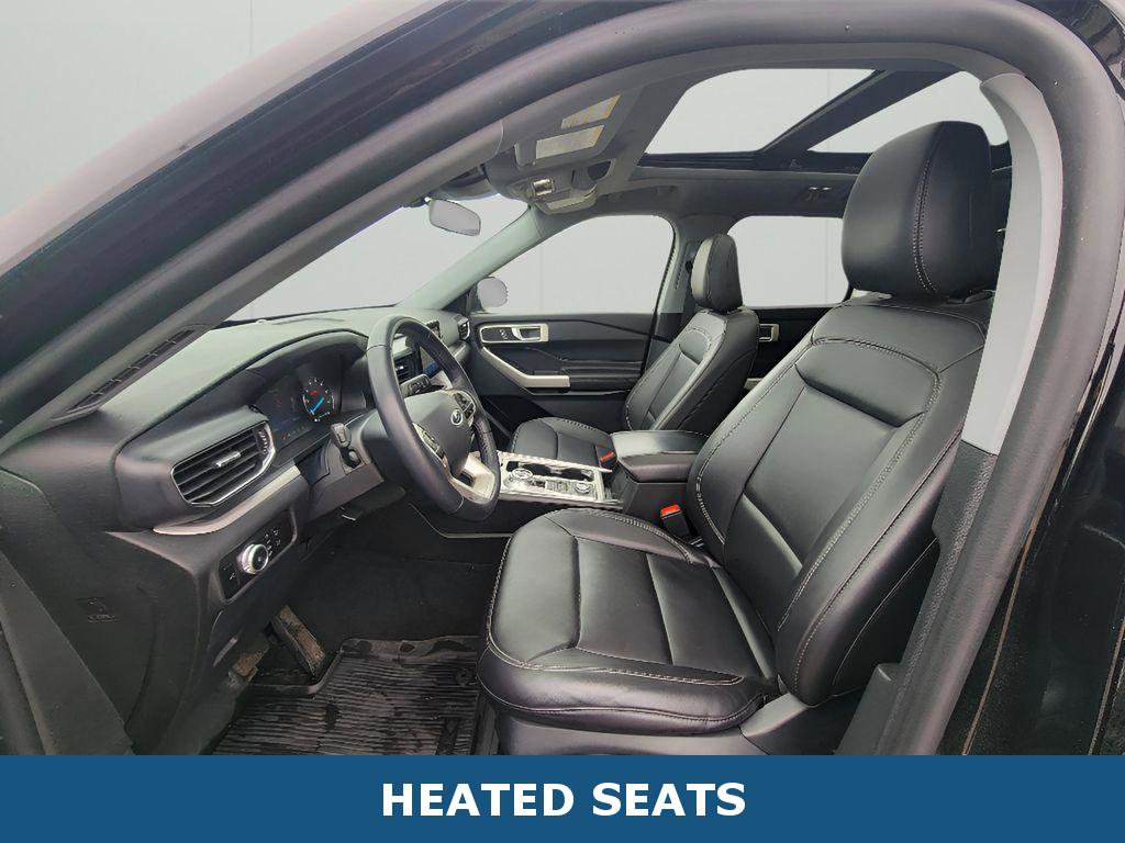Used 2023 Ford Explorer XLT w/ Equipment Group 202A AWD/4WD image 8