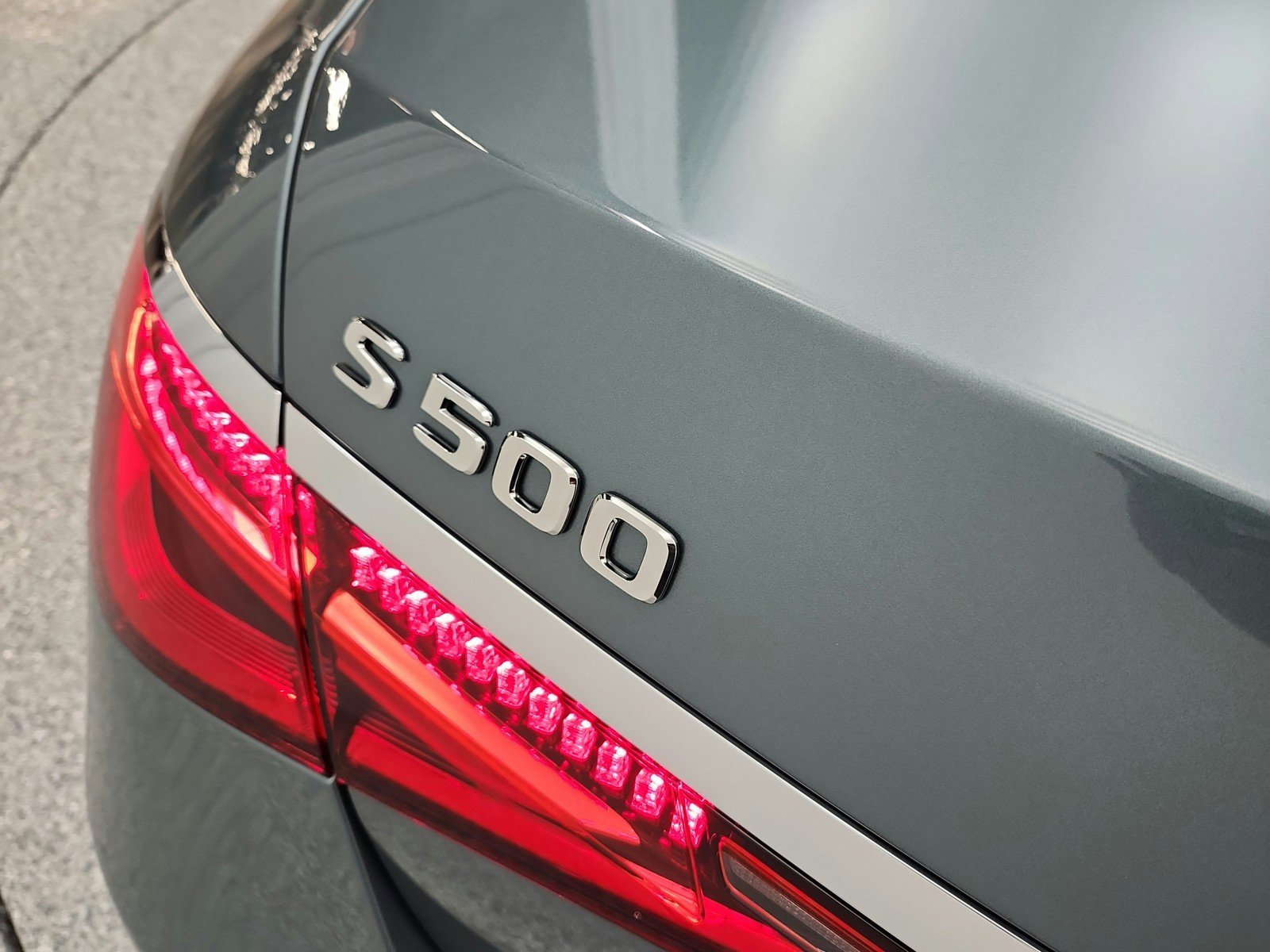 New 2026 Mercedes-Benz S 500 4MATIC image 23