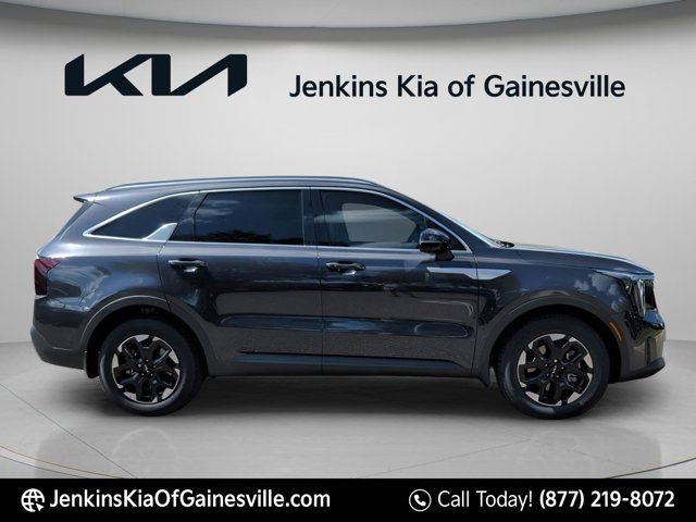 New 2026 Kia Sorento S FWD image 2