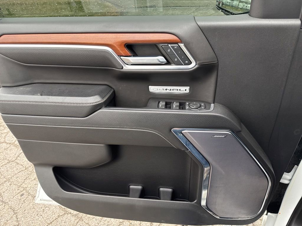 Used 2022 GMC Sierra 1500 Denali w/ Denali Reserve Package image 42