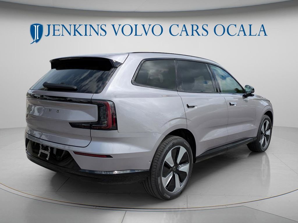New 2026 Volvo EX90 Plus RWD image 4