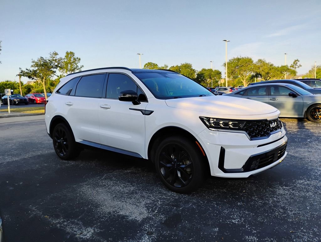Used 2022 Kia Sorento SX FWD image 1