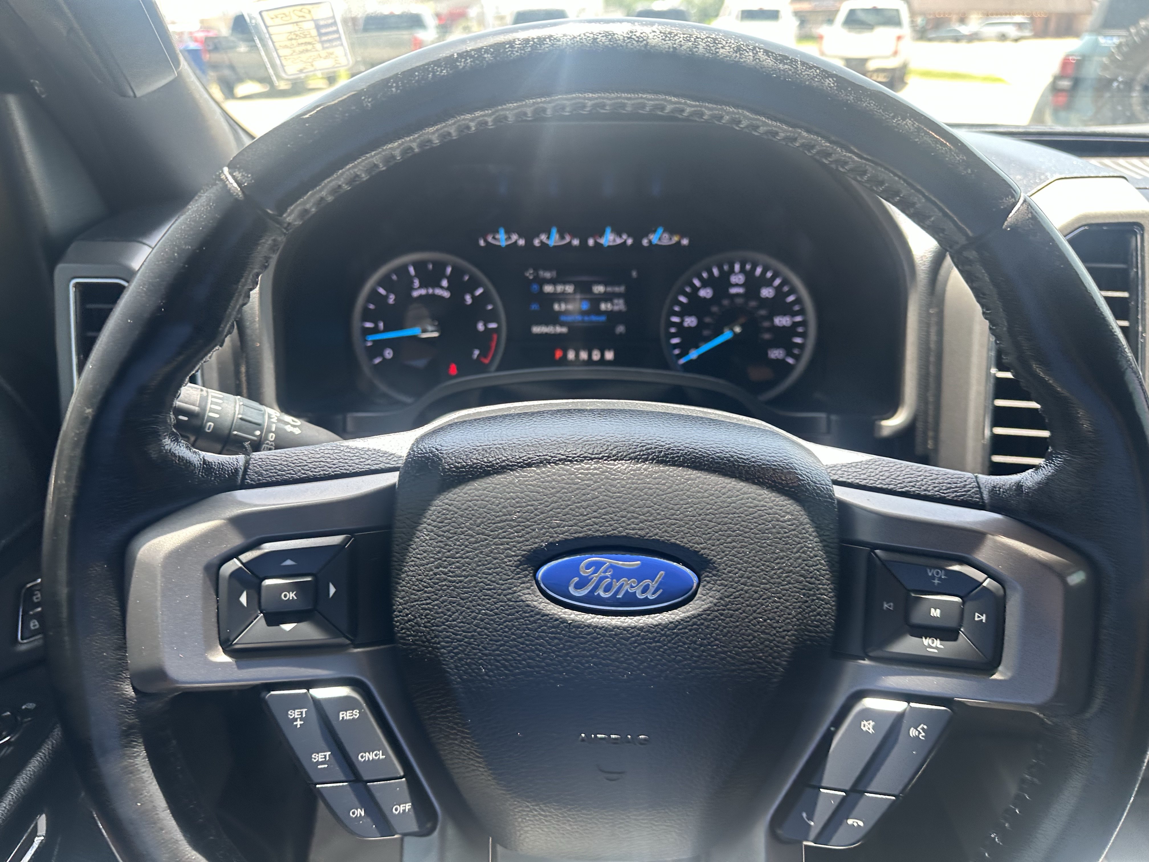 Used 2021 Ford Expedition XLT w/ Black Accent Package AWD/4WD image 20