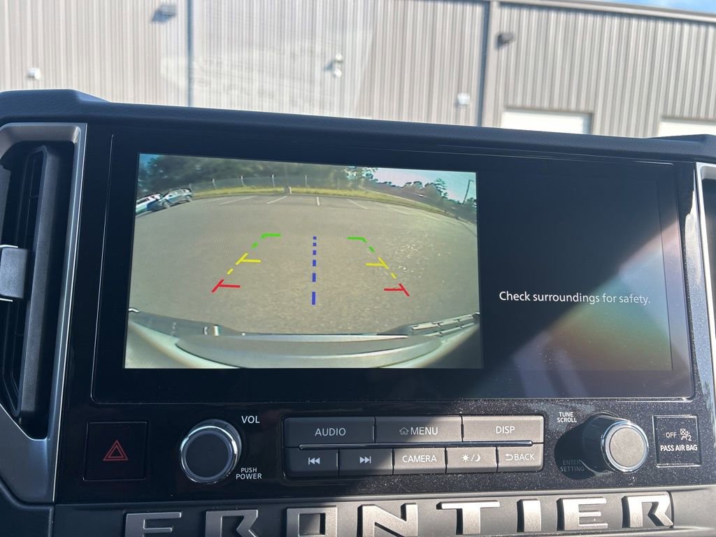 Certified 2025 Nissan Frontier SV image 14