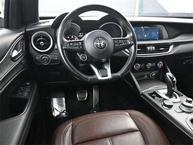 Used 2022 Alfa Romeo Stelvio Ti image 12