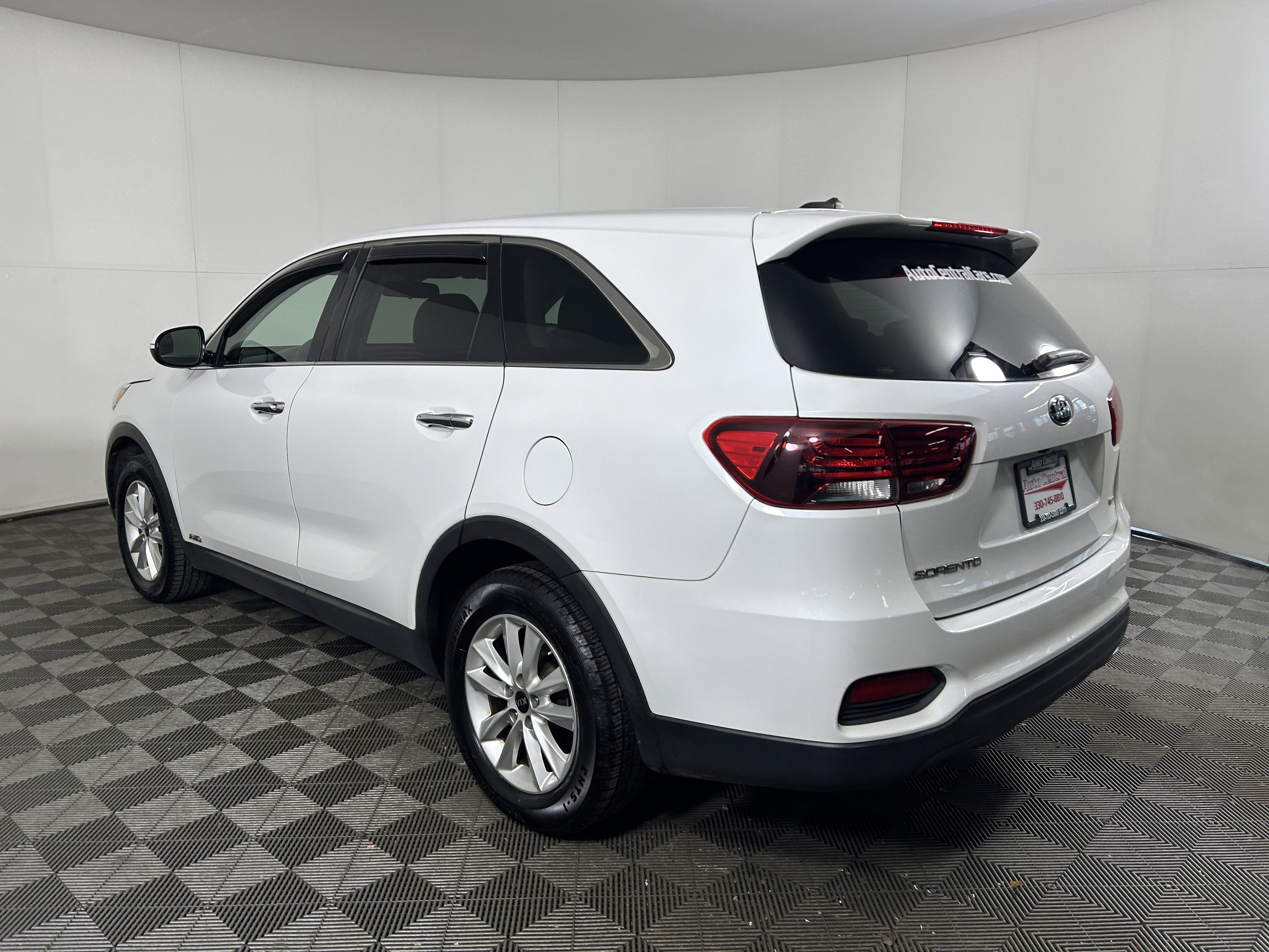 Used 2019 Kia Sorento AWD image 7
