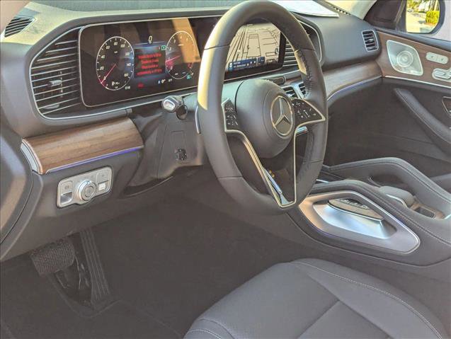 Used 2026 Mercedes-Benz GLE 350 4MATIC image 3