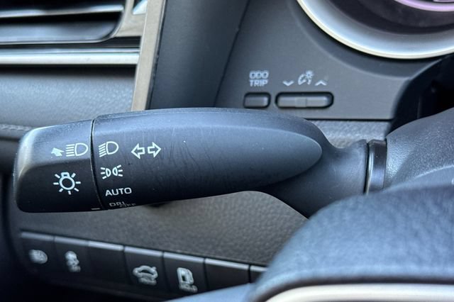 Used 2024 Toyota Camry XLE FWD image 38