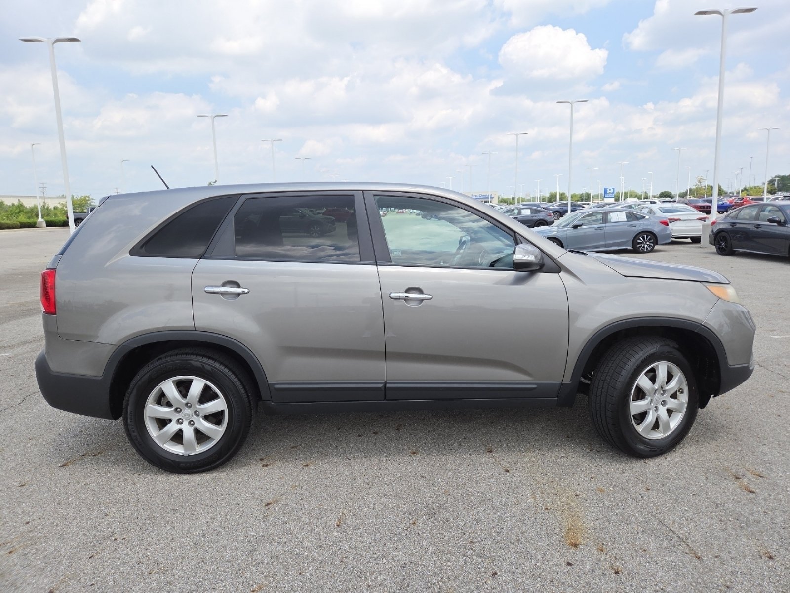 Used 2011 Kia Sorento 2WD image 15