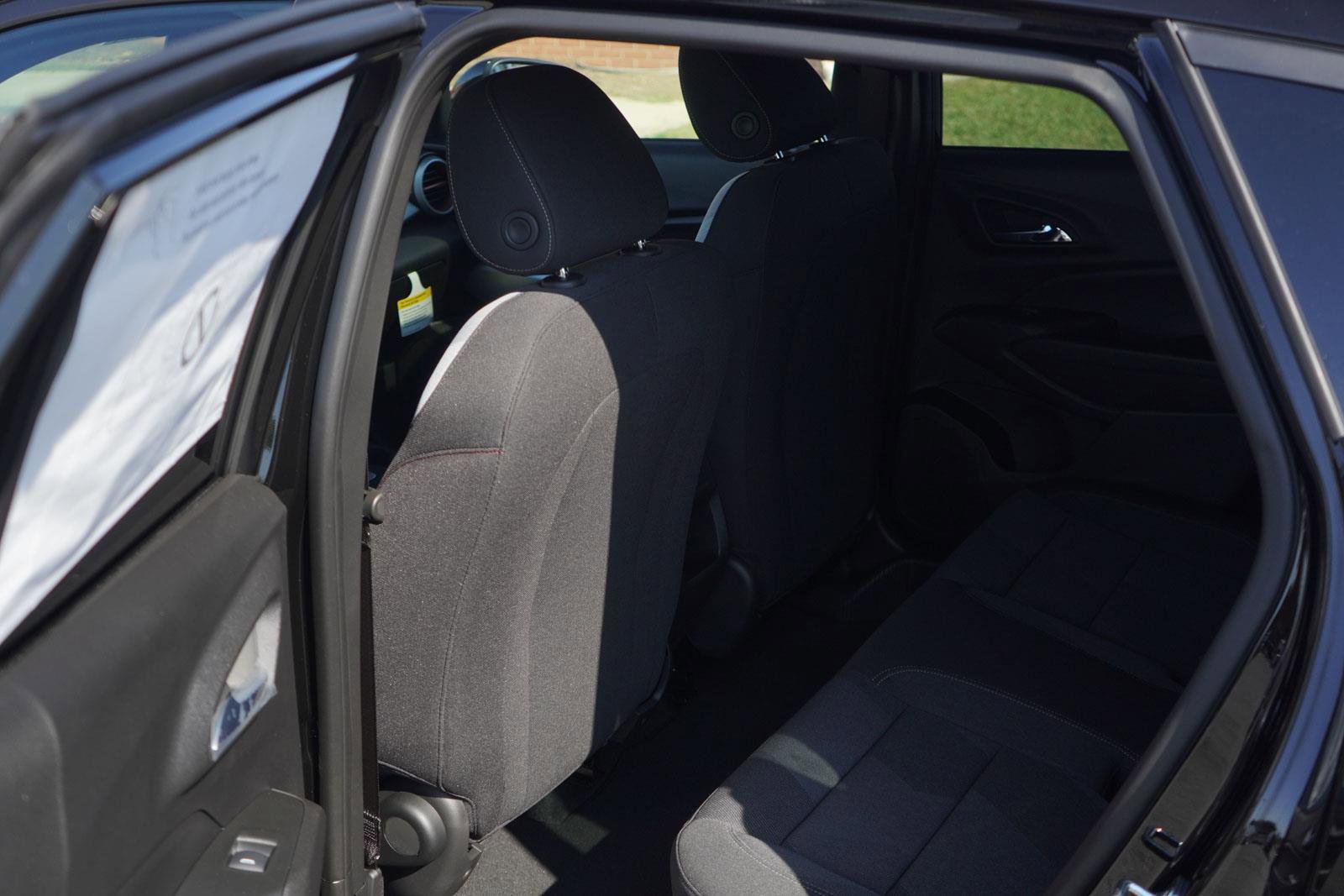 New 2026 Chevrolet Trax RS w/ Sunroof Package image 27