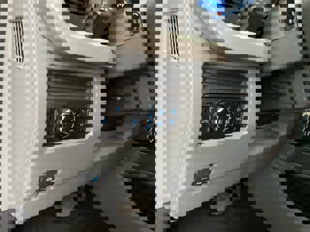 New 2026 Ford F350 XLT w/ FX4 Off-Road Package image 17