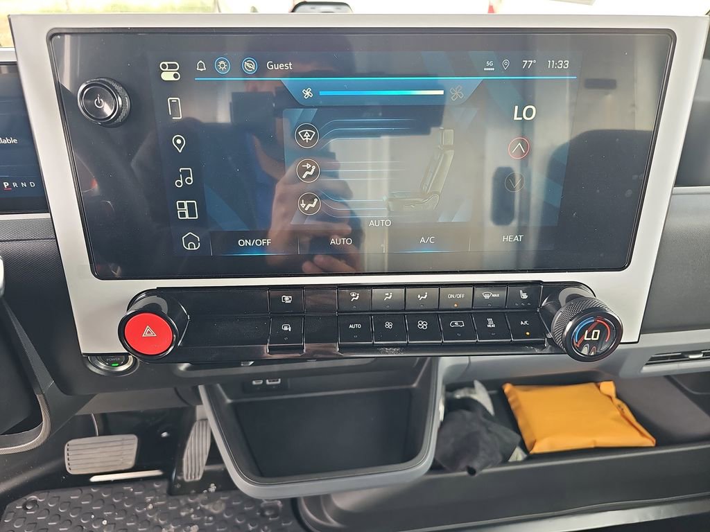 New 2025 Chevrolet Brightdrop 400 image 18