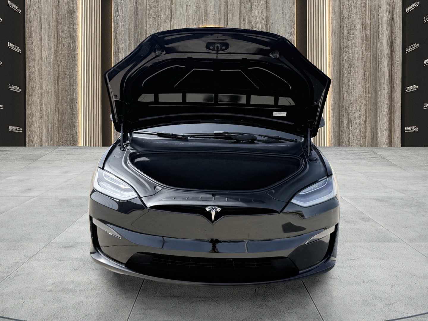 Used 2023 Tesla Model X image 16