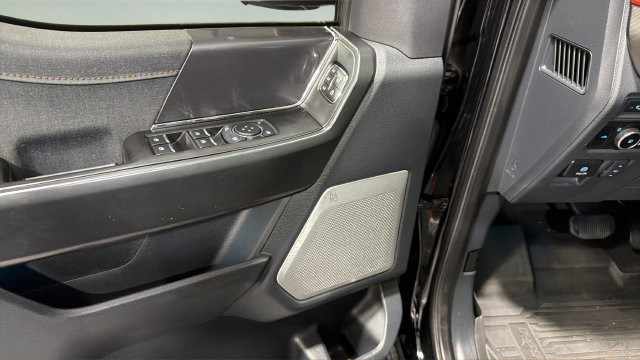 Used 2023 Ford F150 Raptor AWD/4WD image 10