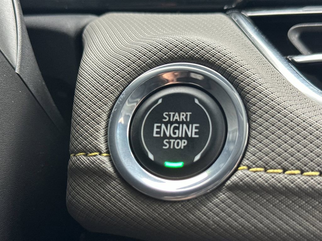 Used 2024 Chevrolet TrailBlazer ACTIV w/ Convenience Package image 21