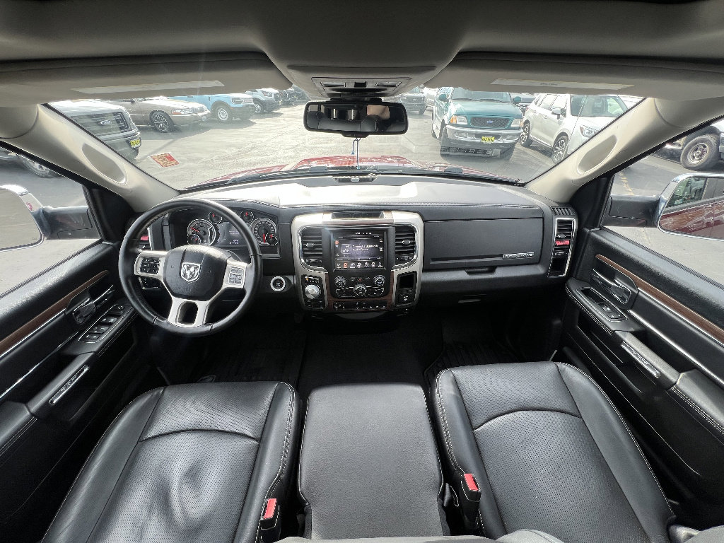 Used 2016 RAM 1500 Laramie w/ Convenience Group AWD/4WD image 15