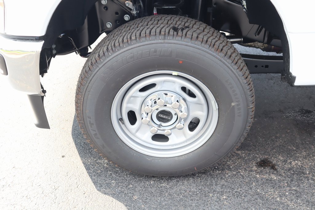 New 2026 Ford F250 XL w/ XL Driver Assist Package image 16