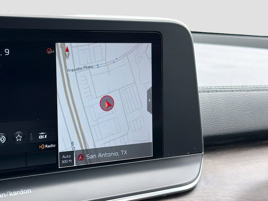 Used 2022 Kia Telluride SX w/ SX Prestige Package image 13