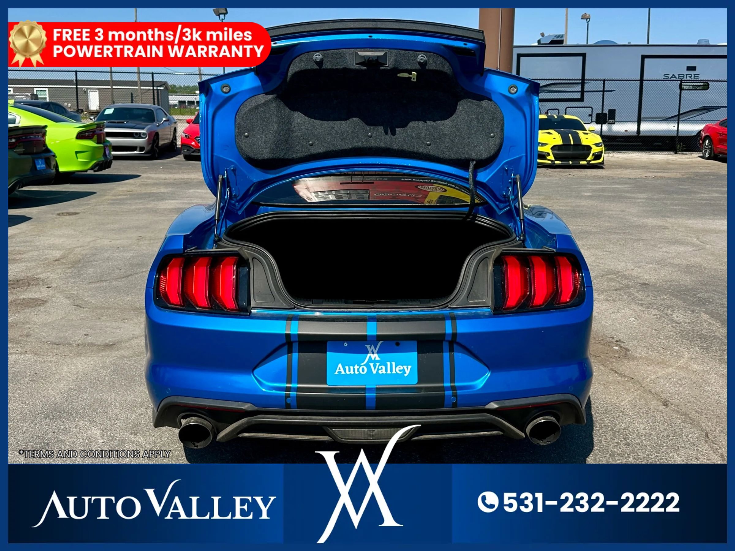 Used 2019 Ford Mustang Premium w/ Ford Safe & Smart Package RWD image 29