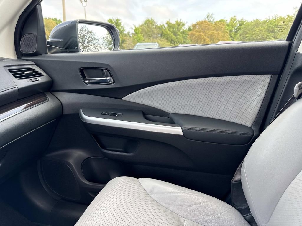 Used 2016 Honda CR-V Touring image 22