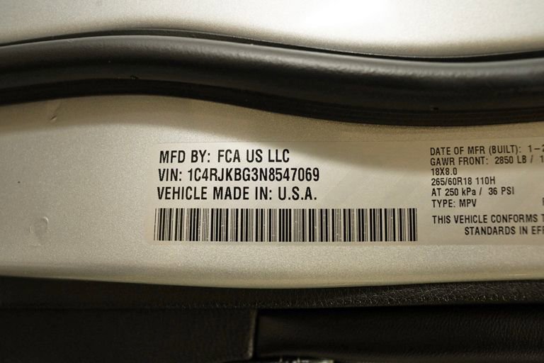 Used 2022 Jeep Grand Cherokee L Limited image 25