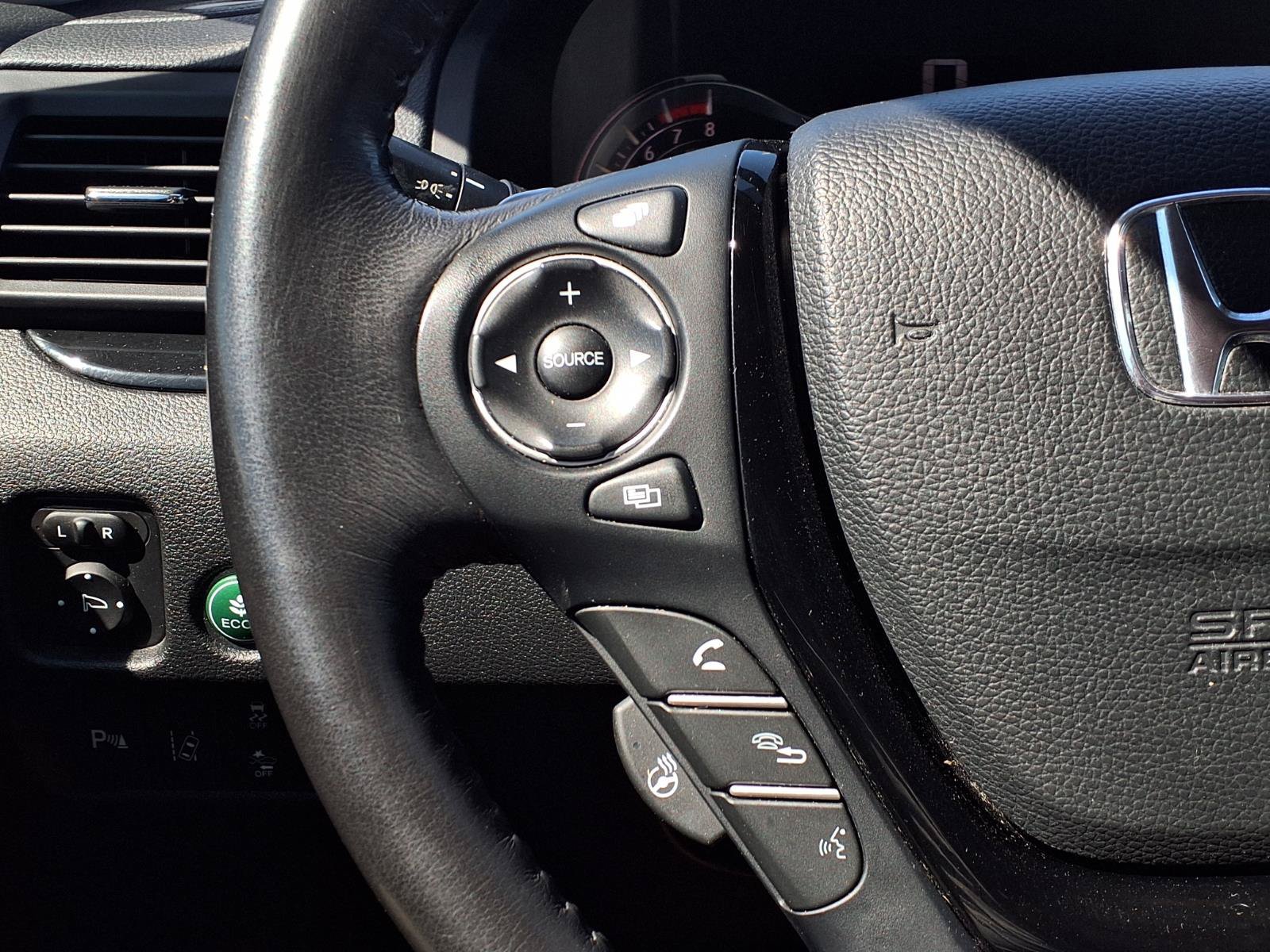 Used 2018 Honda Pilot Elite image 15
