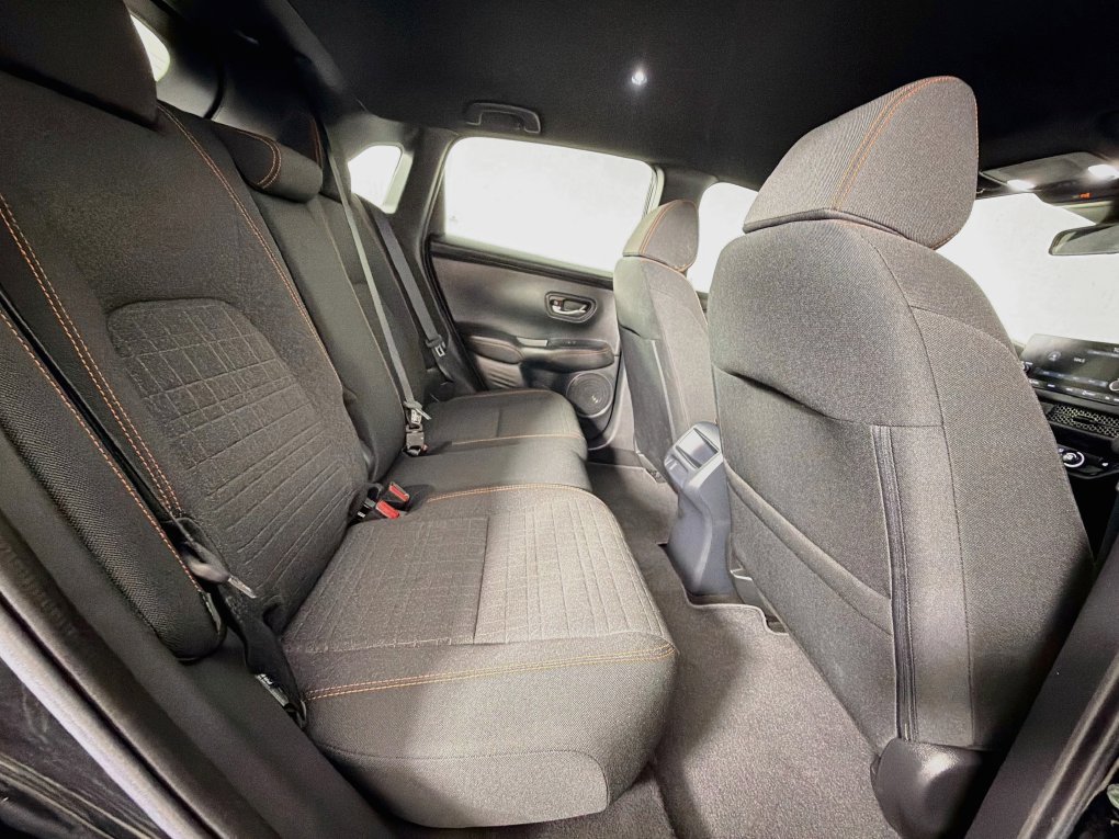 Used 2025 Honda HR-V Sport image 28