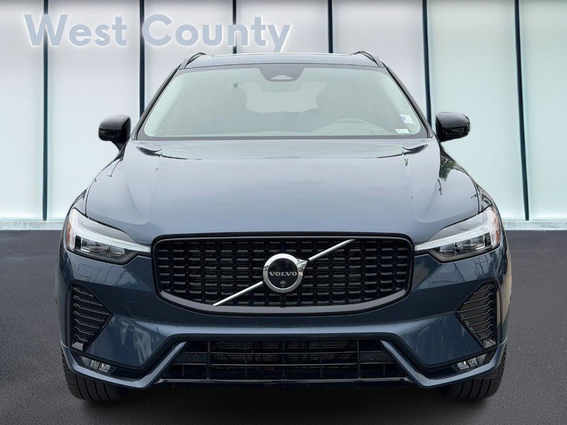Certified 2025 Volvo XC60 B5 Plus AWD/4WD image 10