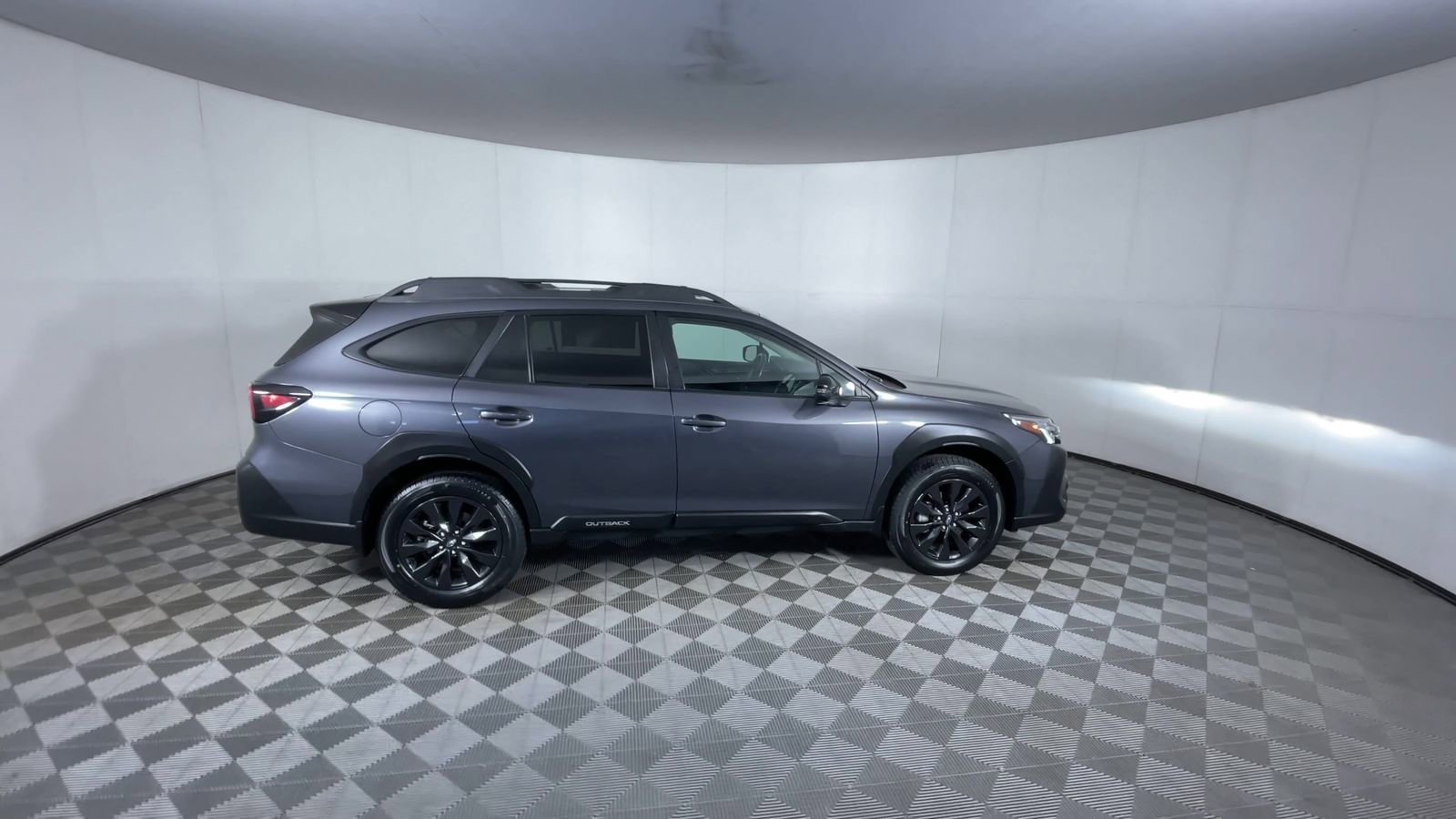 Used 2024 Subaru Outback Onyx Edition XT AWD/4WD image 9