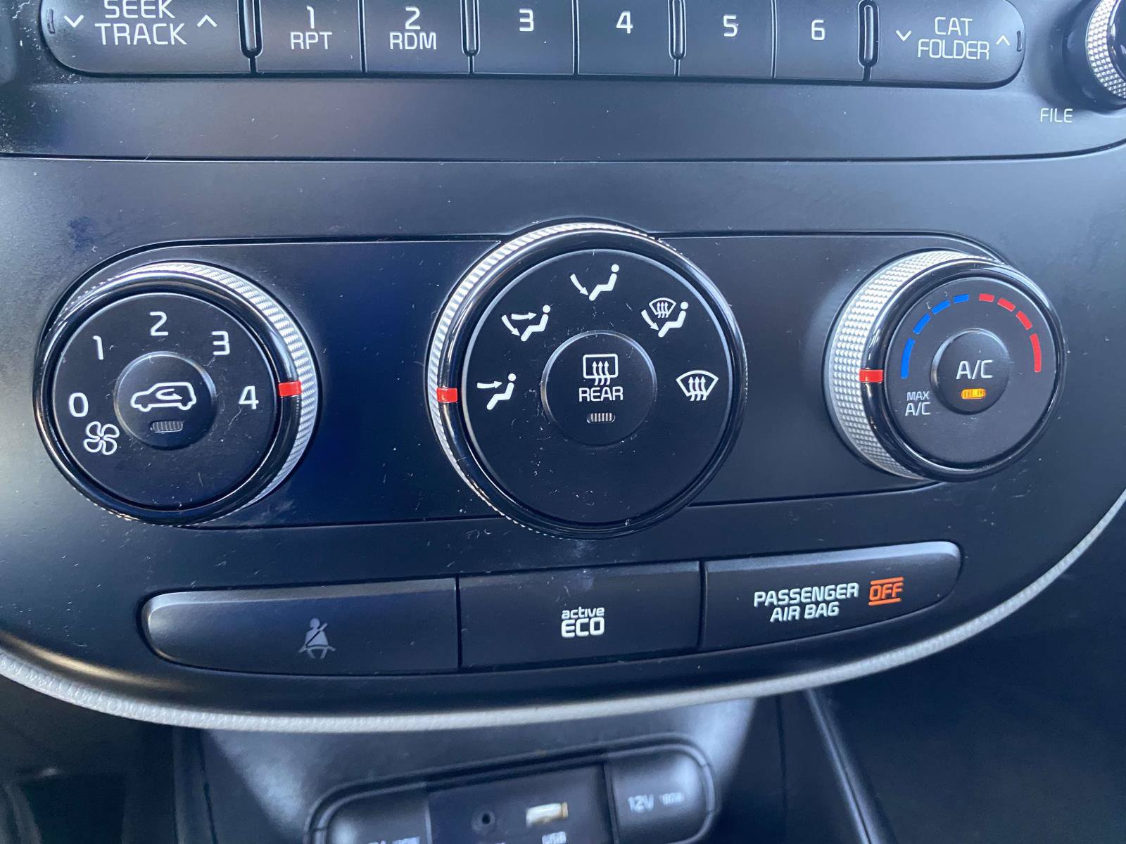 Used 2016 Kia Soul FWD image 24