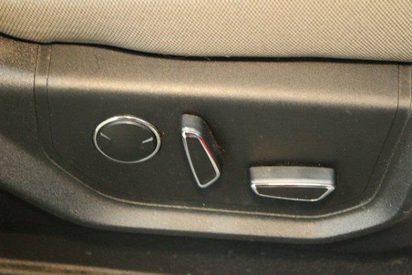 Used 2018 Ford F150 XLT w/ Equipment Group 302A Luxury image 11