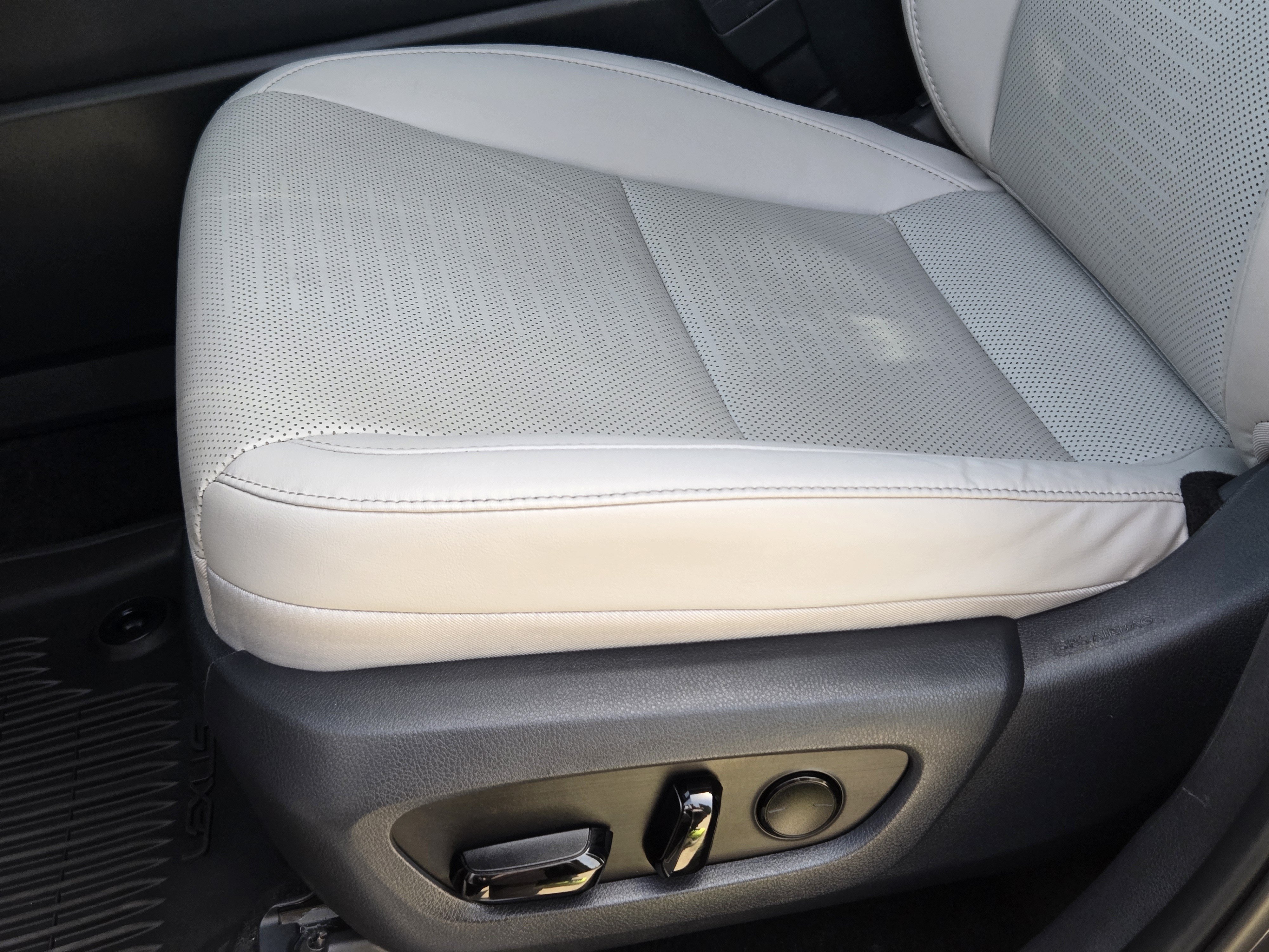 Used 2025 Lexus TX 350 AWD w/ Technology Package image 28