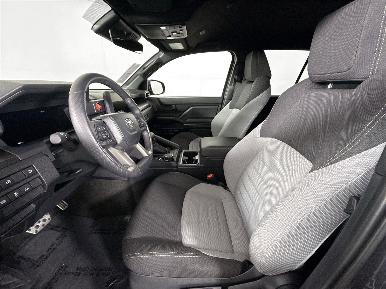 Certified 2025 Toyota 4Runner TRD Sport image 3