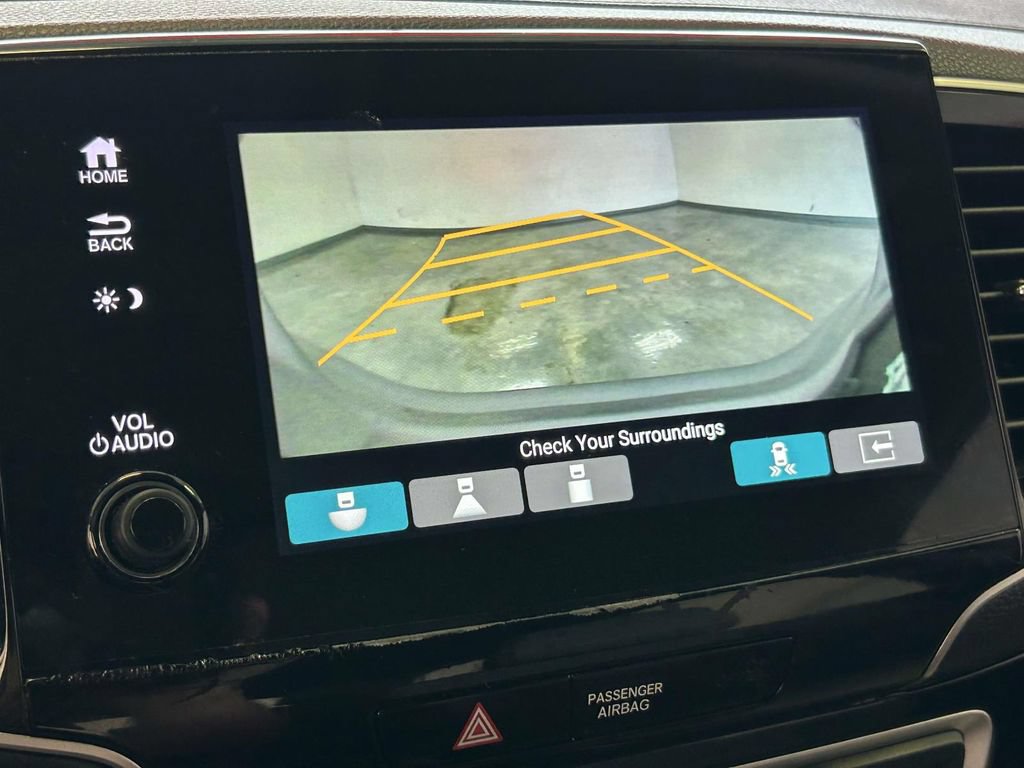 Used 2022 Honda Pilot Touring image 29